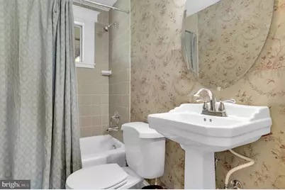 1 Montgomery Avenue, Gaithersburg, MD 20877 - Photo 18