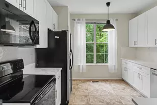 10225 Cove Ledge Ct, Montgomery Village, MD 20886 - Photo 10