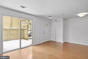 8619 Welbeck Way, Gaithersburg, MD 20886 - Photo 4