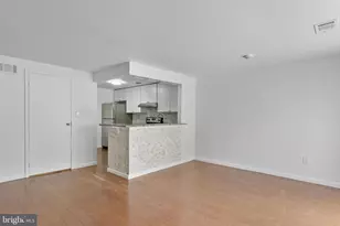 8619 Welbeck Way, Gaithersburg, MD 20886 - Photo 6