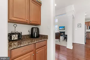 21723 Rolling Ridge, Laytonsville, MD 20879 - Photo 12