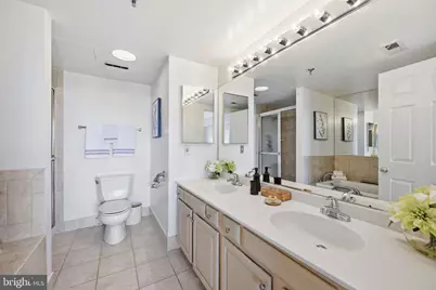 5450 Whitley Park Terrace #HR-901, Bethesda, MD 20814 - Photo 14