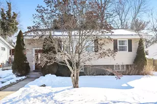 13017 Parkland Dr, Rockville, MD 20853 - Photo 16