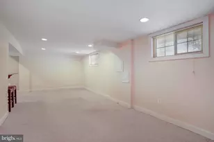 13017 Parkland Dr, Rockville, MD 20853 - Photo 12