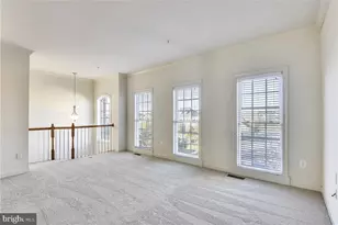 12923 Benton Park Cir, Clarksburg, MD 20871 - Photo 8