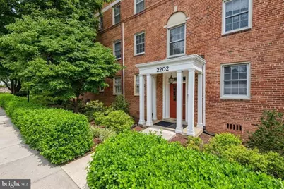 2202 Washington Avenue #302, Silver Spring, MD 20910 - Photo 2