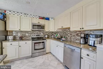 25527 Coltrane Drive, Damascus, MD 20872 - Photo 10