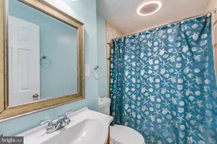 25527 Coltrane Dr, Damascus, MD 20872 - Photo 16