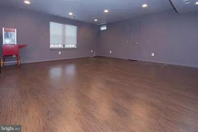 10817 Maplecrest Ln, Potomac, MD 20854 - Photo 52