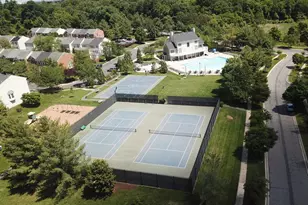 10817 Maplecrest Ln, Potomac, MD 20854 - Photo 60