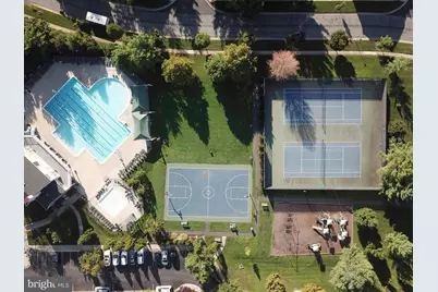 10817 Maplecrest Ln, Potomac, MD 20854 - Photo 58