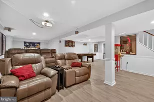 14 Fairwood Ct, Rockville, MD 20850 - Photo 52