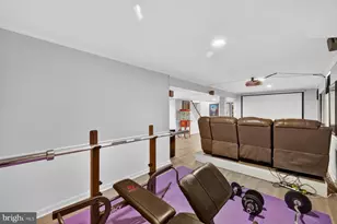 14 Fairwood Ct, Rockville, MD 20850 - Photo 54