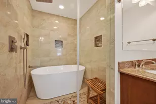 14 Fairwood Ct, Rockville, MD 20850 - Photo 50