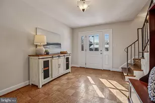 6315 Haviland Dr, Bethesda, MD 20817 - Photo 4