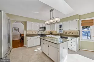 13647 Spinning Wheel Dr, Germantown, MD 20874 - Photo 14