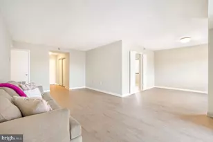 15115 Interlachen Dr, Silver Spring, MD 20906 - Photo 10