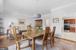 8101 Connecticut Ave, Chevy Chase, MD 20815 - Photo 8