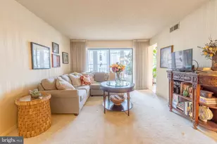 15300 Beaverbrook Ct, Silver Spring, MD 20906 - Photo 2