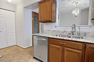 18200 Paladin Dr, Olney, MD 20832 - Photo 4