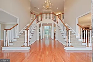 21816 Gaithers Meadow Ln, Brookeville, MD 20833 - Photo 4