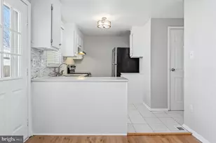 7802 Epsilon Dr, Derwood, MD 20855 - Photo 16