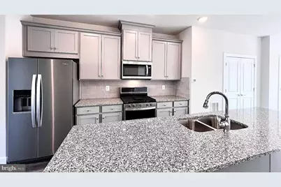 1207 Vermeer Avenue, Gaithersburg, MD 20878 - Photo 4