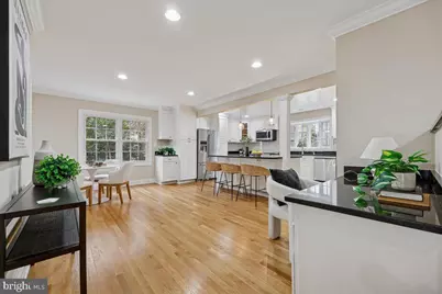 4902 Derussey Parkway, Chevy Chase, MD 20815 - Photo 18