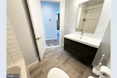 700 Roeder Road #103, Silver Spring, MD 20910 - Photo 10