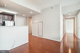 11700 Old Georgetown Rd, Rockville, MD 20852 - Photo 6