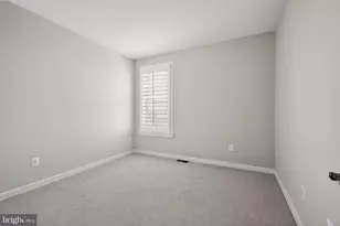 16116 Connors Wy, Rockville, MD 20855 - Photo 18