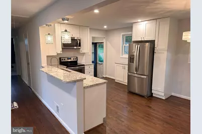 11908 Rocking Horse Road, Rockville, MD 20852 - Photo 4