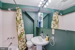 8012 Barron St, Takoma Park, MD 20912 - Photo 32