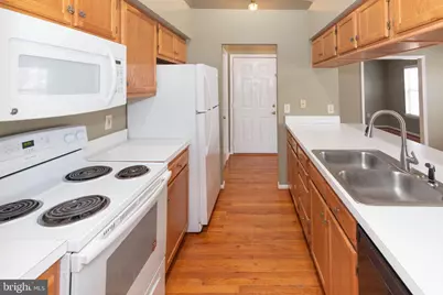 14201 Woolen Oak Court #9-32, Silver Spring, MD 20906 - Photo 6