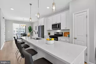 1017 Village Club Alley, Montgomery Village, MD 20886 - Photo 2