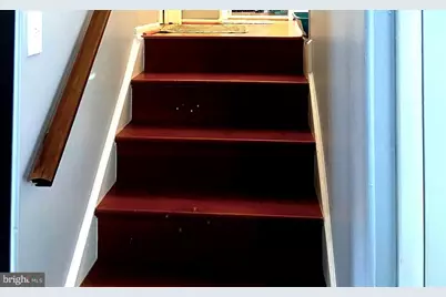 19221 Staleybridge Road, Germantown, MD 20876 - Photo 4