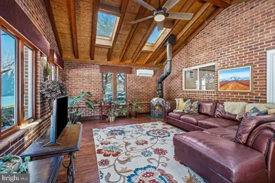 24357 Flamingo Terrace, Gaithersburg, MD 20882 - Photo 20