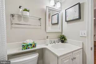 4821 Sangamore Rd, Bethesda, MD 20816 - Photo 16