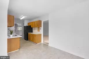 402 Girard St, Gaithersburg, MD 20877 - Photo 8