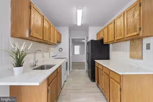 402 Girard St, Gaithersburg, MD 20877 - Photo 10