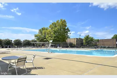 402 Girard Street #11, Gaithersburg, MD 20877 - Photo 32