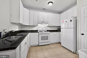 501 Hungerford Dr, Rockville, MD 20850 - Photo 4