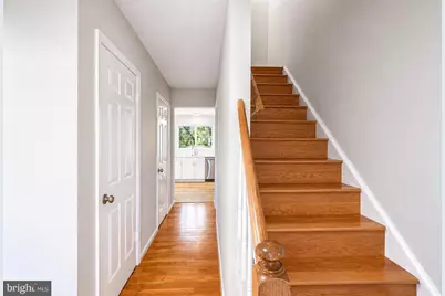 11 Noblewood Court, Gaithersburg, MD 20878 - Photo 2