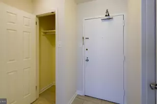 4515 Willard Ave, Chevy Chase, MD 20815 - Photo 18