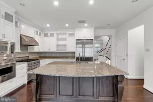 10851 Symphony Park, North Bethesda, MD 20852 - Photo 14