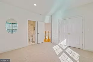 26 Sandalfoot Ct, Potomac, MD 20854 - Photo 46