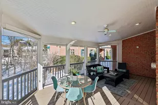 26 Sandalfoot Ct, Potomac, MD 20854 - Photo 28