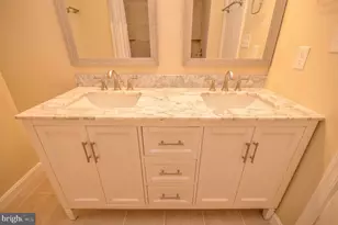 8711 Ravenglass Way, Montgomery Village, MD 20886 - Photo 20