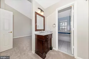 14440 Long Channel Cir, Germantown, MD 20874 - Photo 18