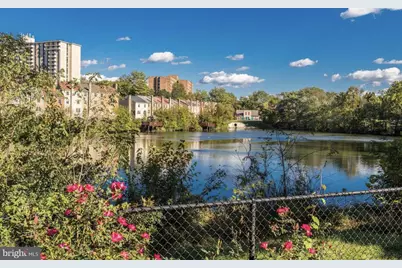 7505 Democracy Boulevard #114, Bethesda, MD 20817 - Photo 32